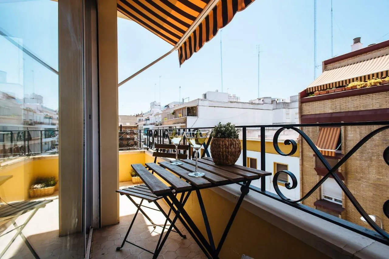 Appartement Apartamento Virgen De Begona à Séville 0*,